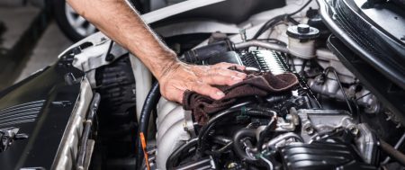 Caution: Engine under maximum stress, when it is cold