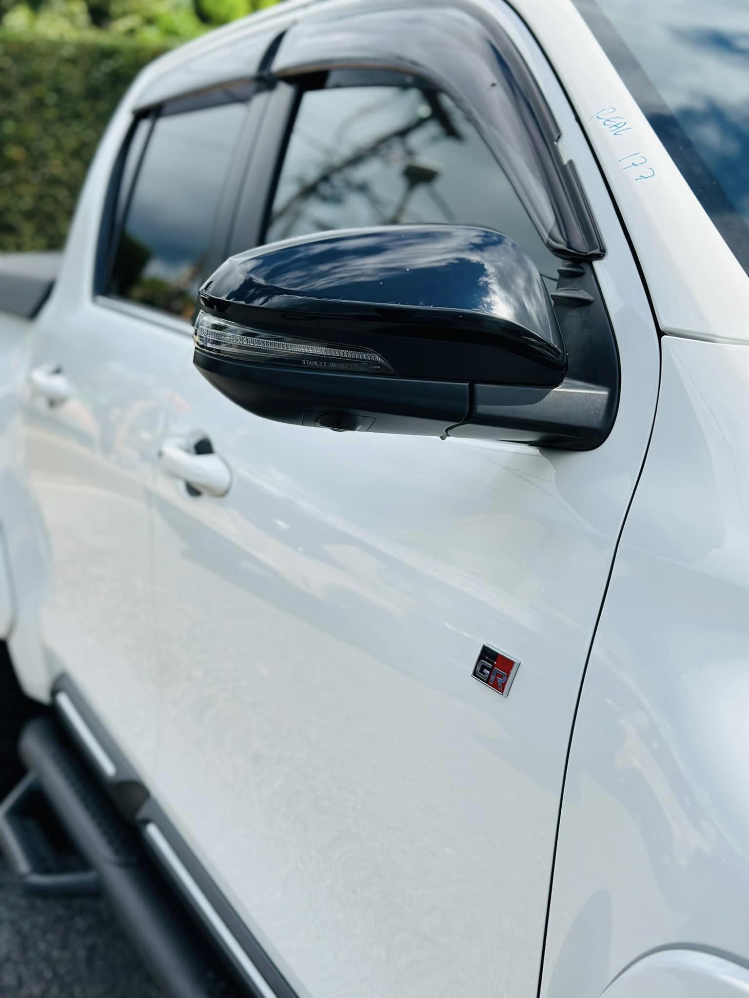 TOYOTA HILUX GR SPORT