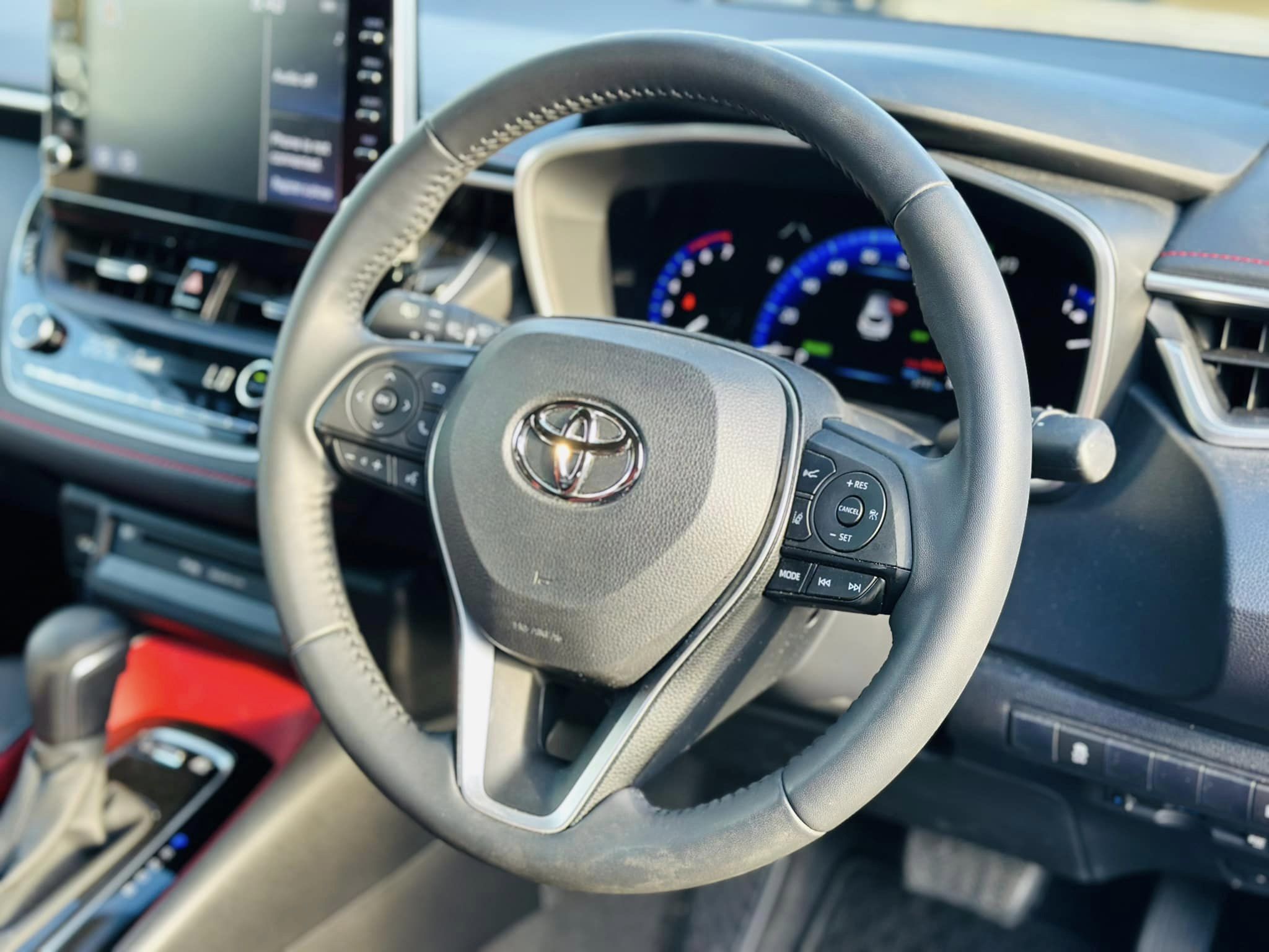 TOYOTA COROLLA SPORT GZ HYBRID