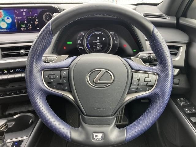 LEXUS UX 250h