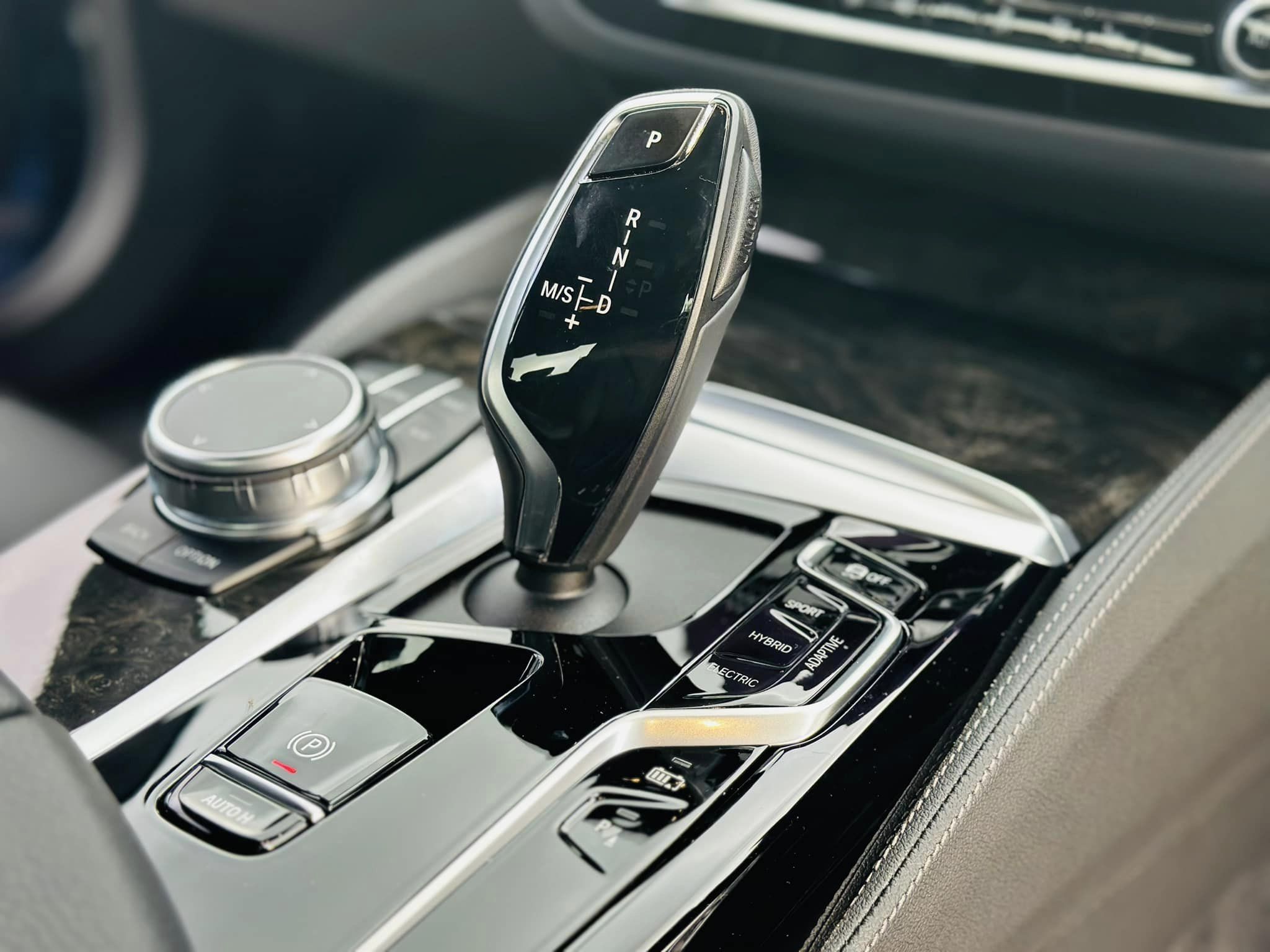 BMW 530e