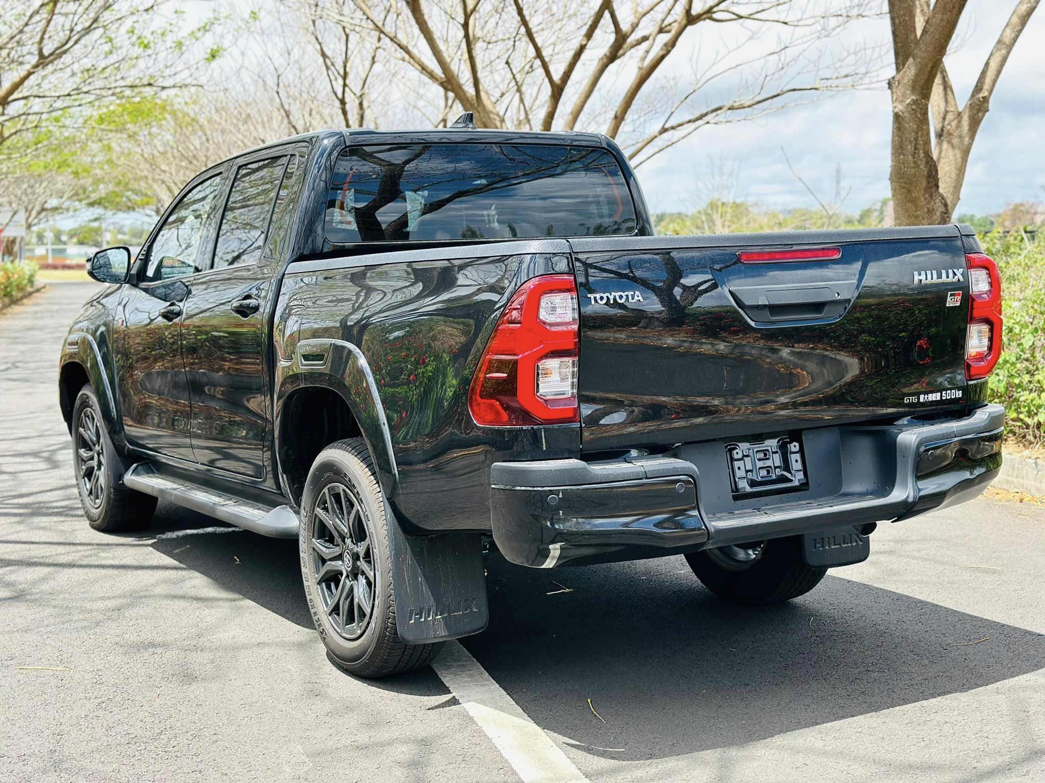 TOYOTA HILUX GR