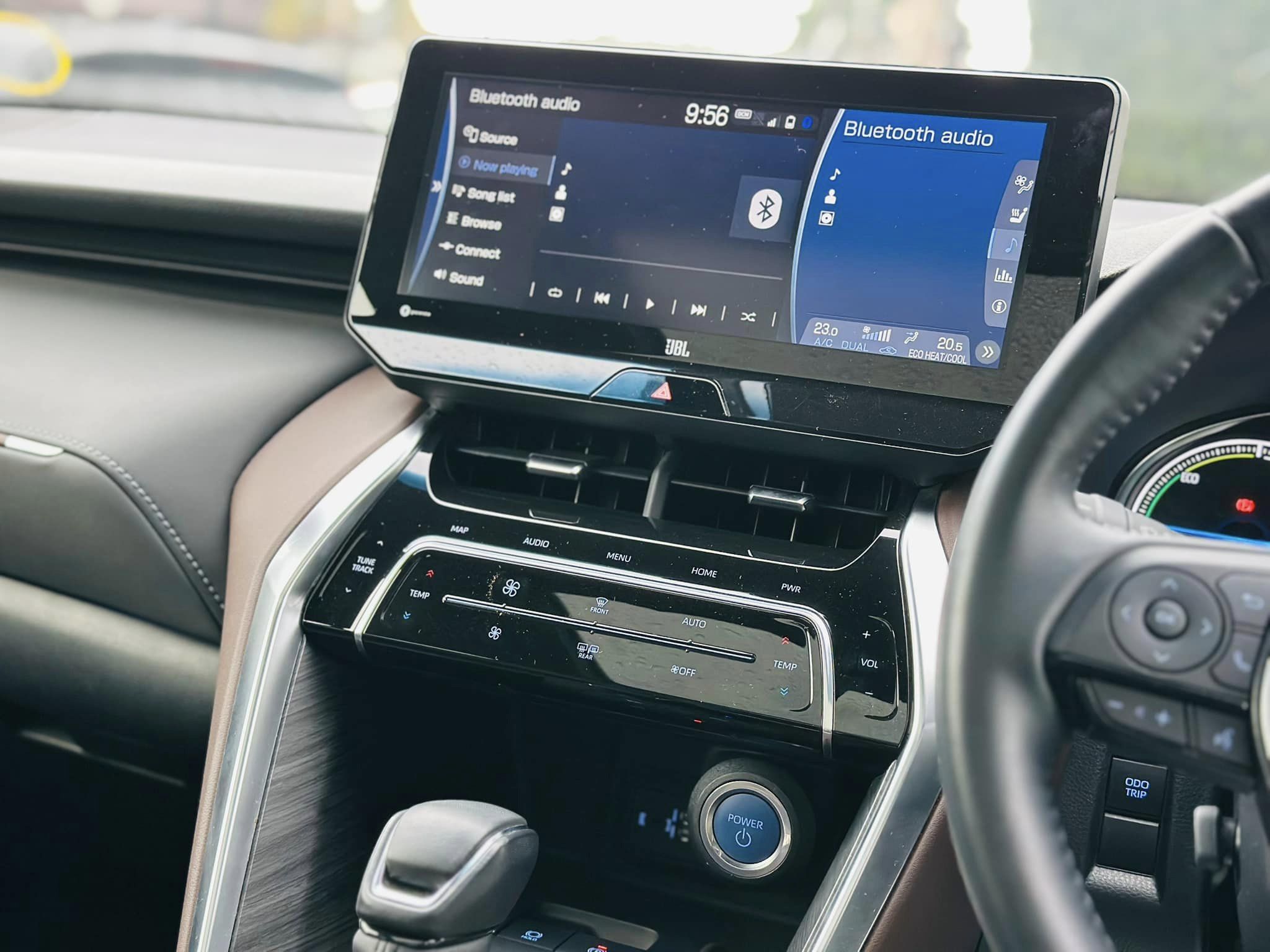 TOYOTA HARRIER HYBRID Z