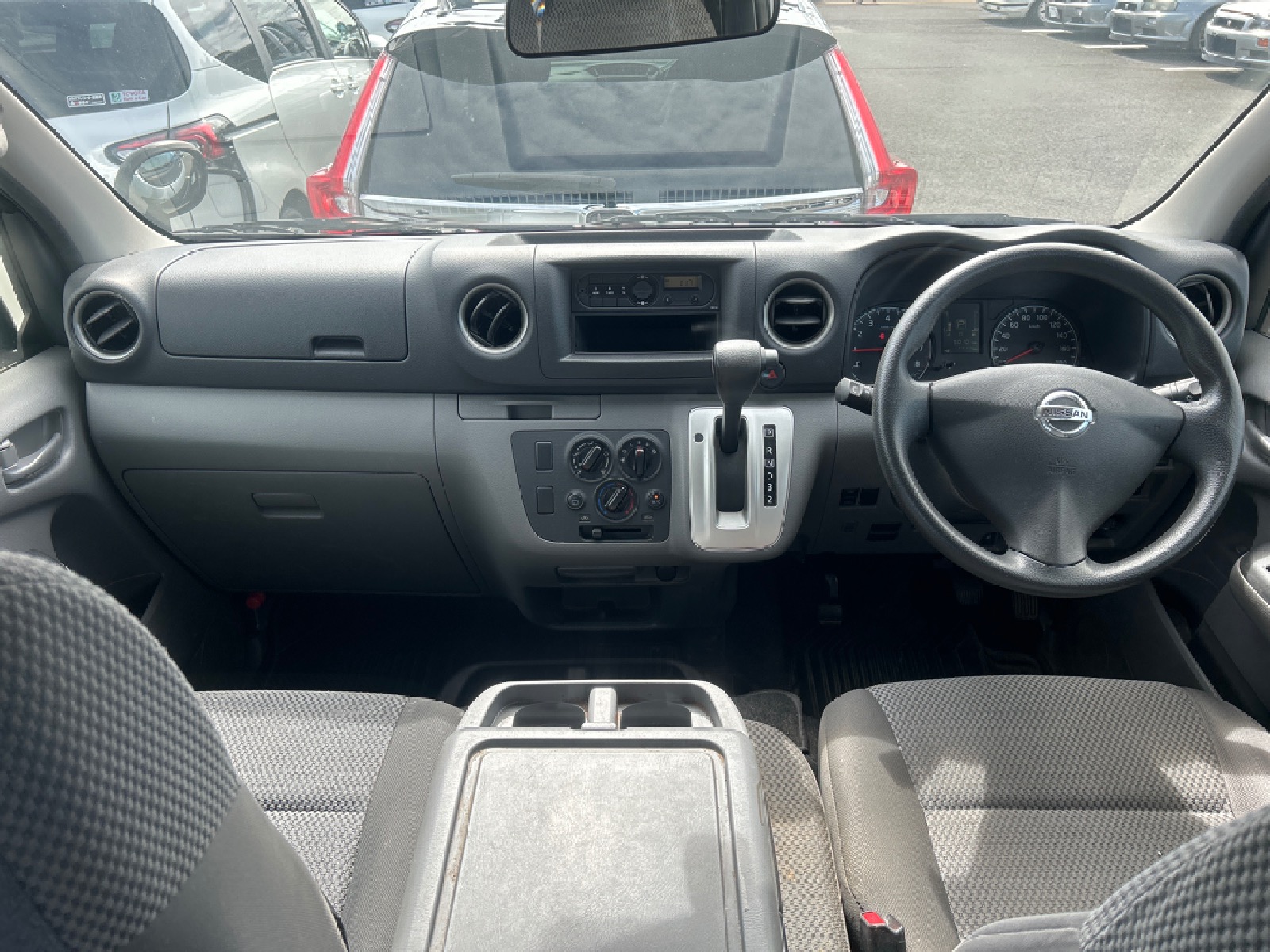 NISSAN NV350 CARAVAN