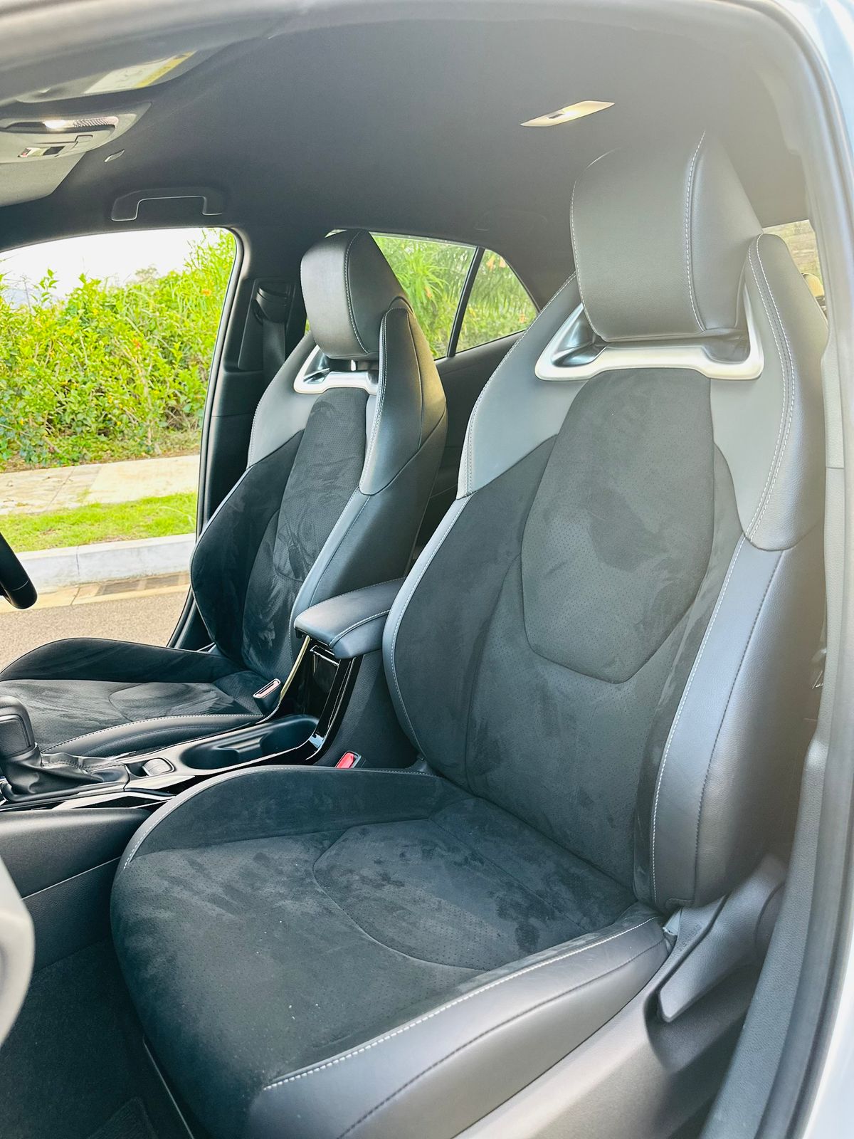 TOYOTA COROLLA SPORT GZ HYBRID