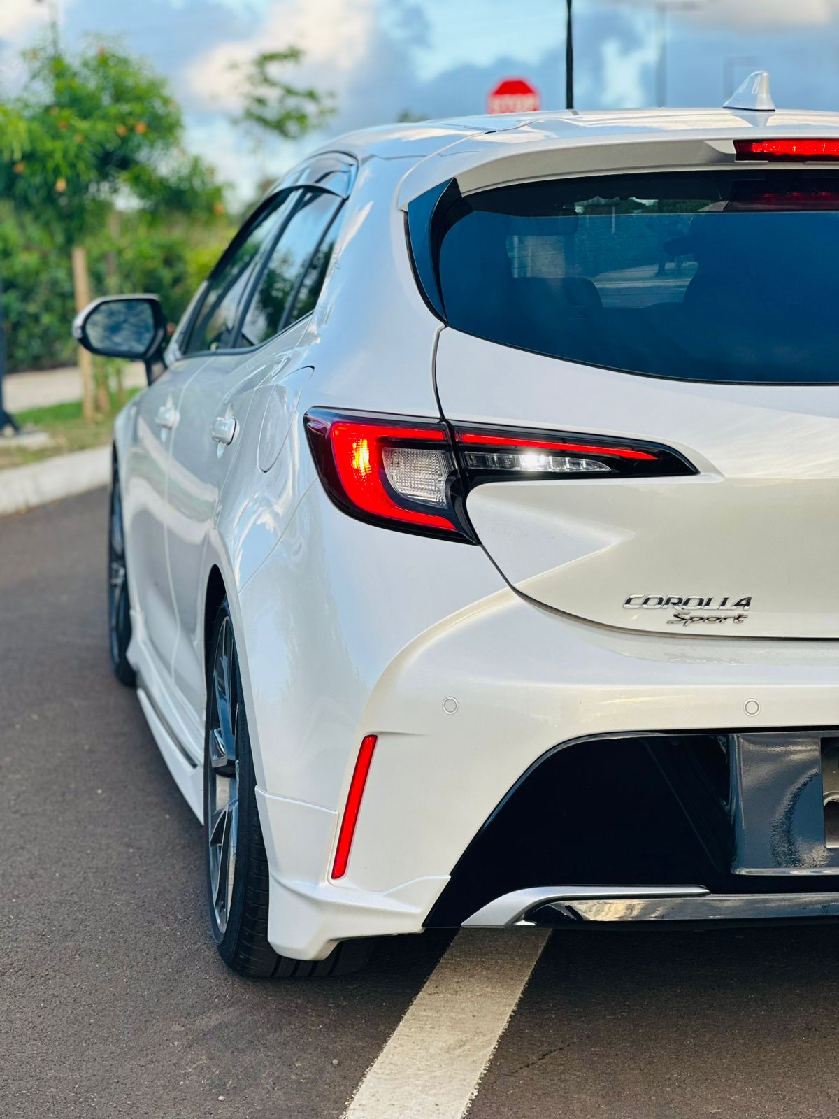 TOYOTA COROLLA SPORT GZ HYBRID