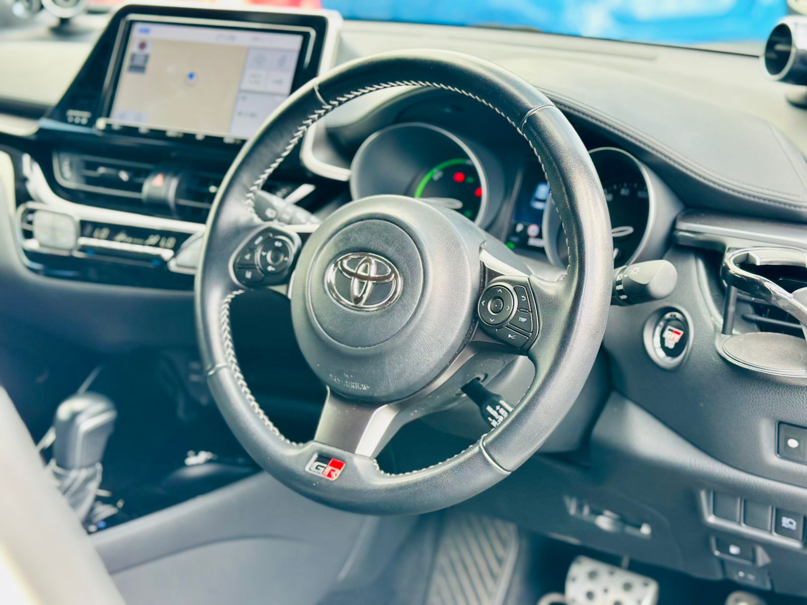 TOYOTA CHR S GR SPORT HYBRID