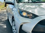 TOYOTA YARIS HYBRID X