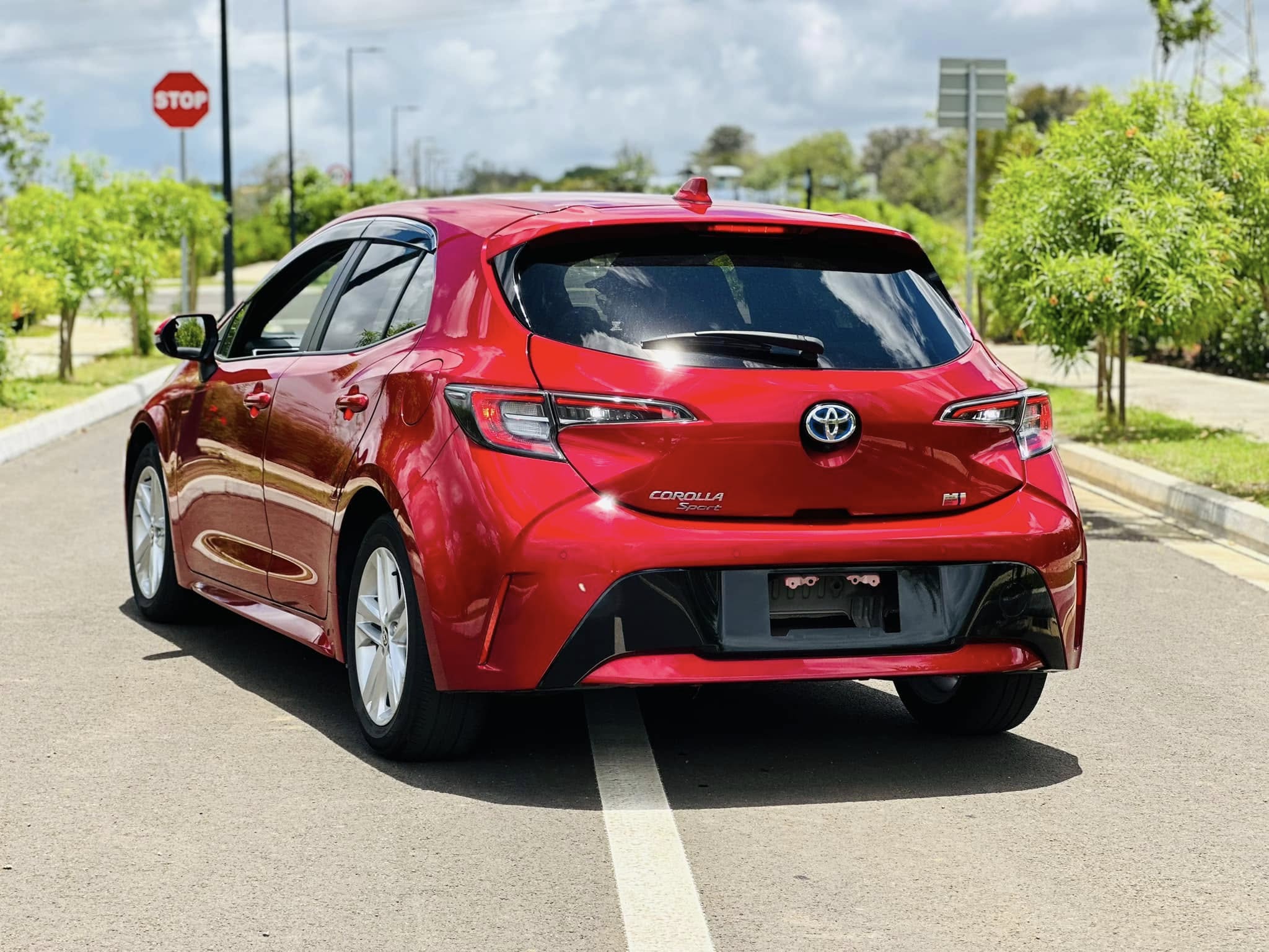 TOYOTA COROLLA SPORT G STYLE