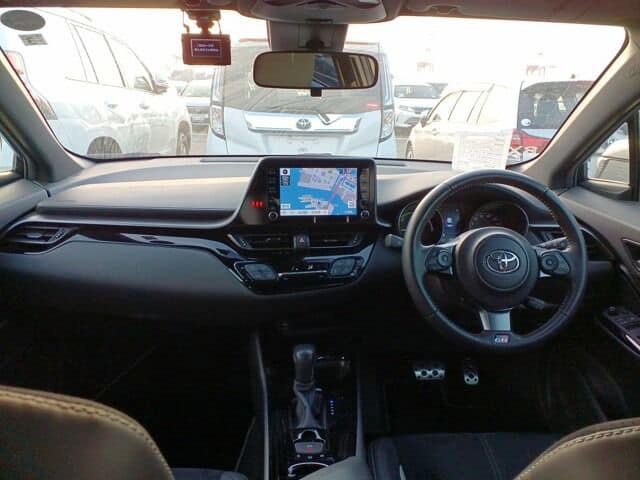 TOYOTA C-HR GR