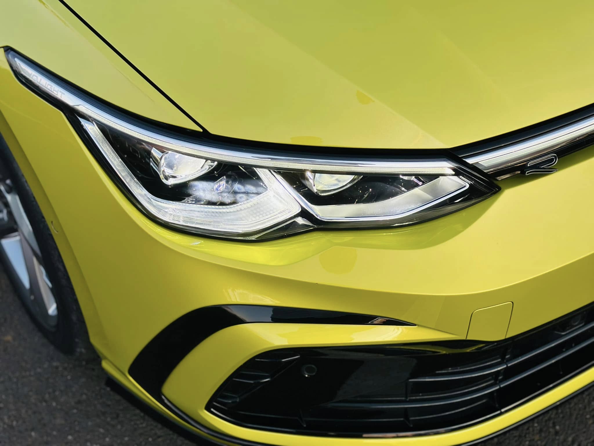 VOLKSWAGEN GOLF ETSI R Line