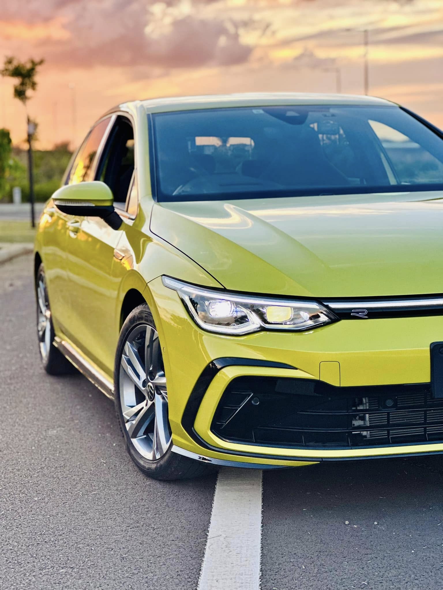 VOLKSWAGEN GOLF ETSI R Line