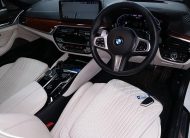 BMW 530e M SPORT  Plug in hybrid