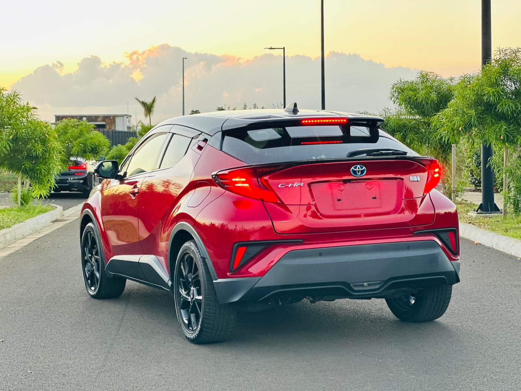 TOYOTA  CHR G