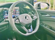 VOLKSWAGEN GOLF R BASE