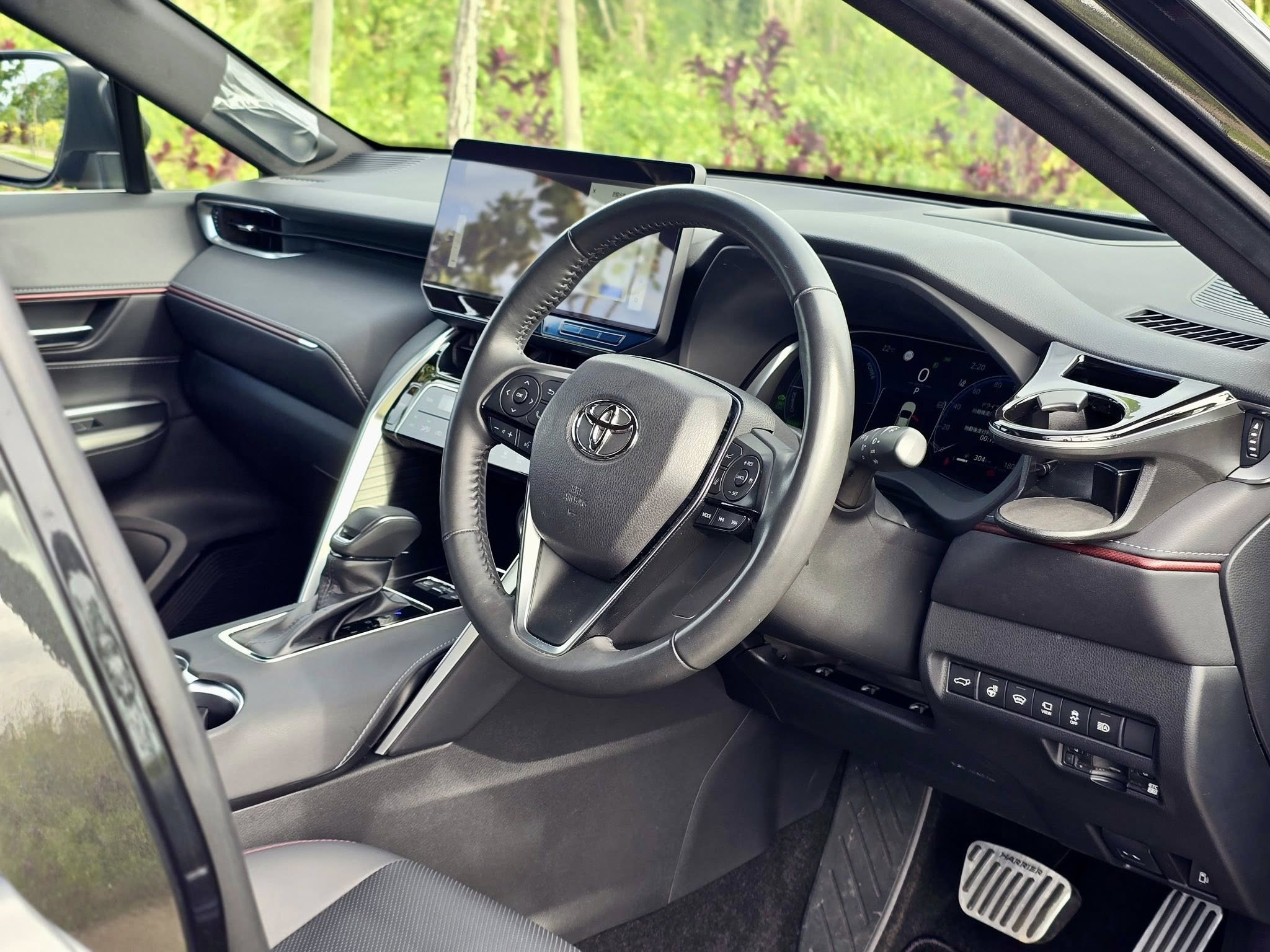 Toyota Harrier PHEV Z