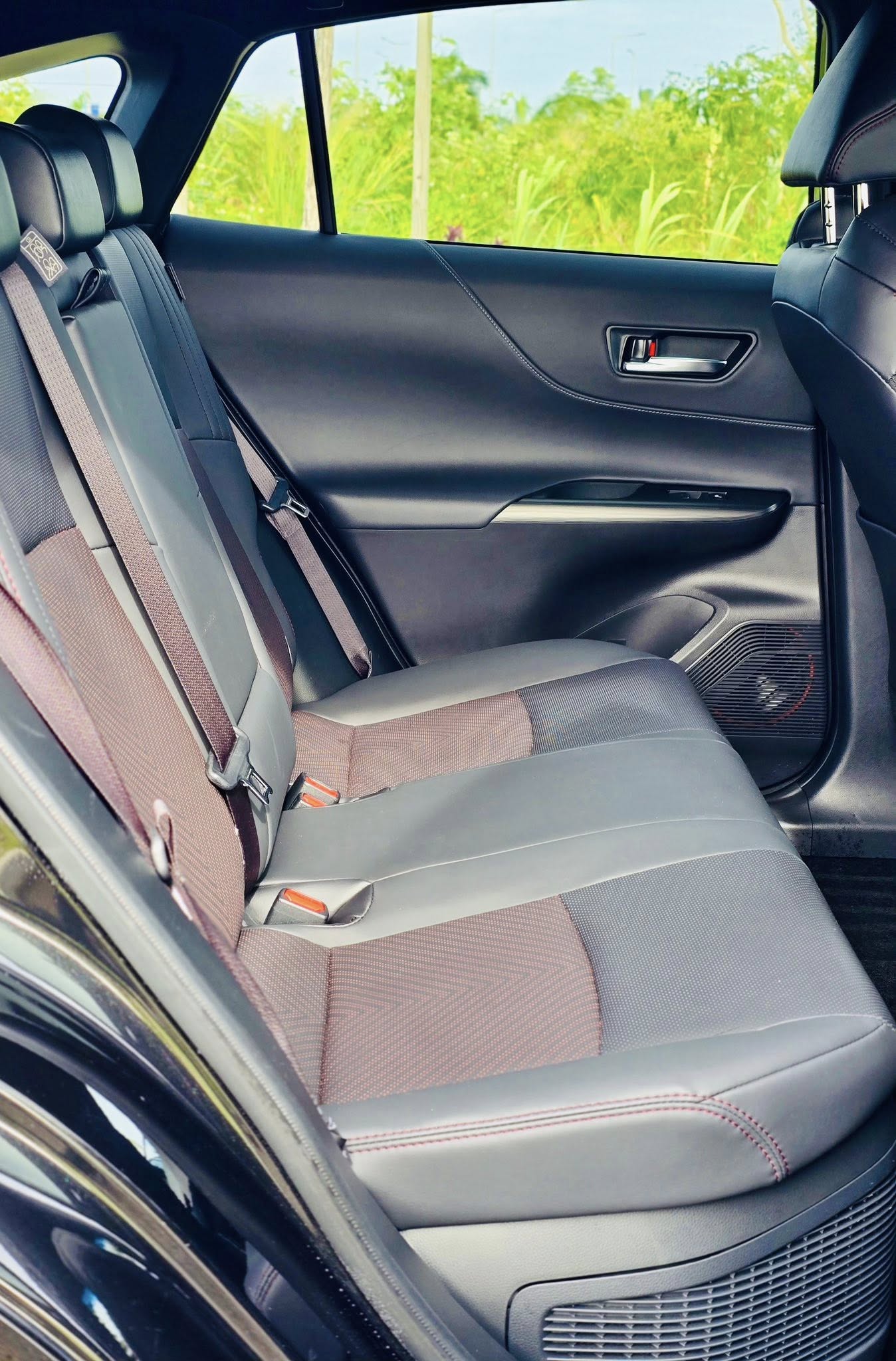 Toyota Harrier PHEV Z