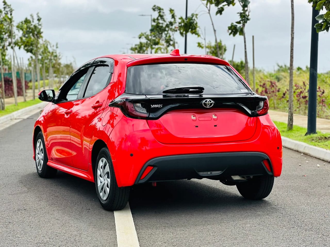 Toyota Yaris X (Petrol)