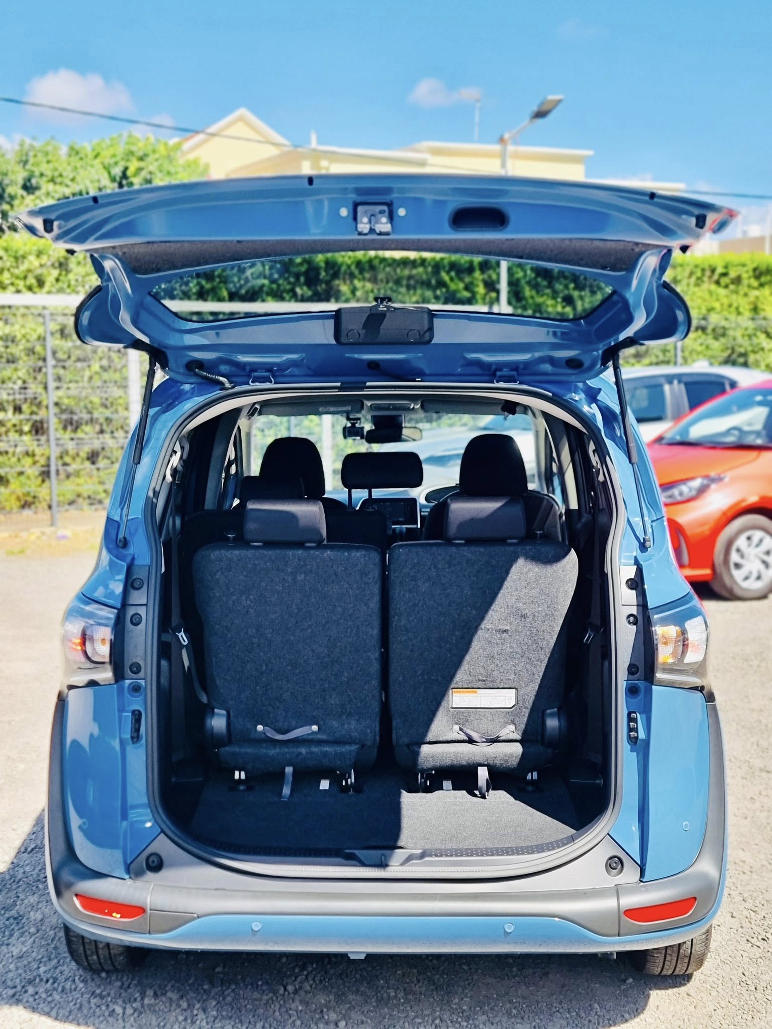 TOYOTA SIENTA (PETROL)- TAXI