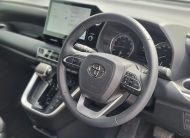 TOYOTA NOAH S-G MODELISTA (TAXI)