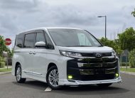 TOYOTA NOAH S-G MODELISTA (TAXI)