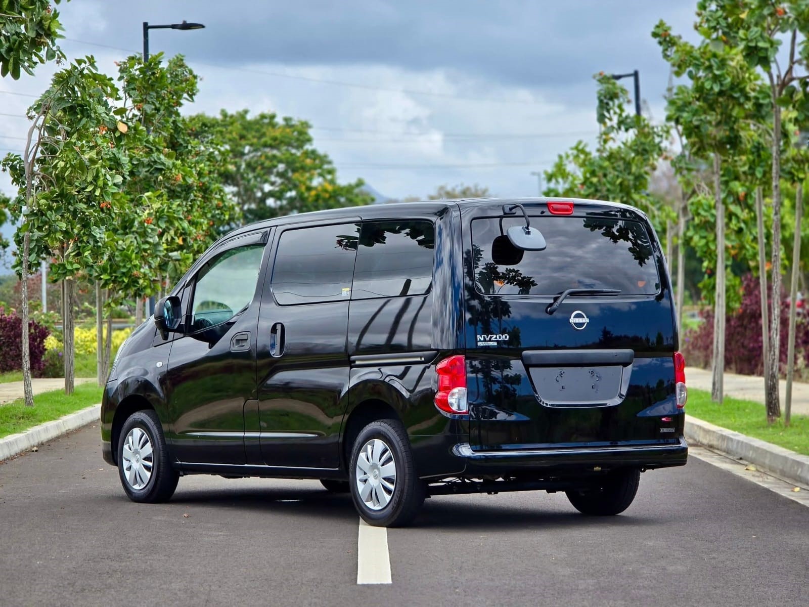 Nissan NV200