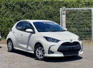 Toyota Yaris (Manual)