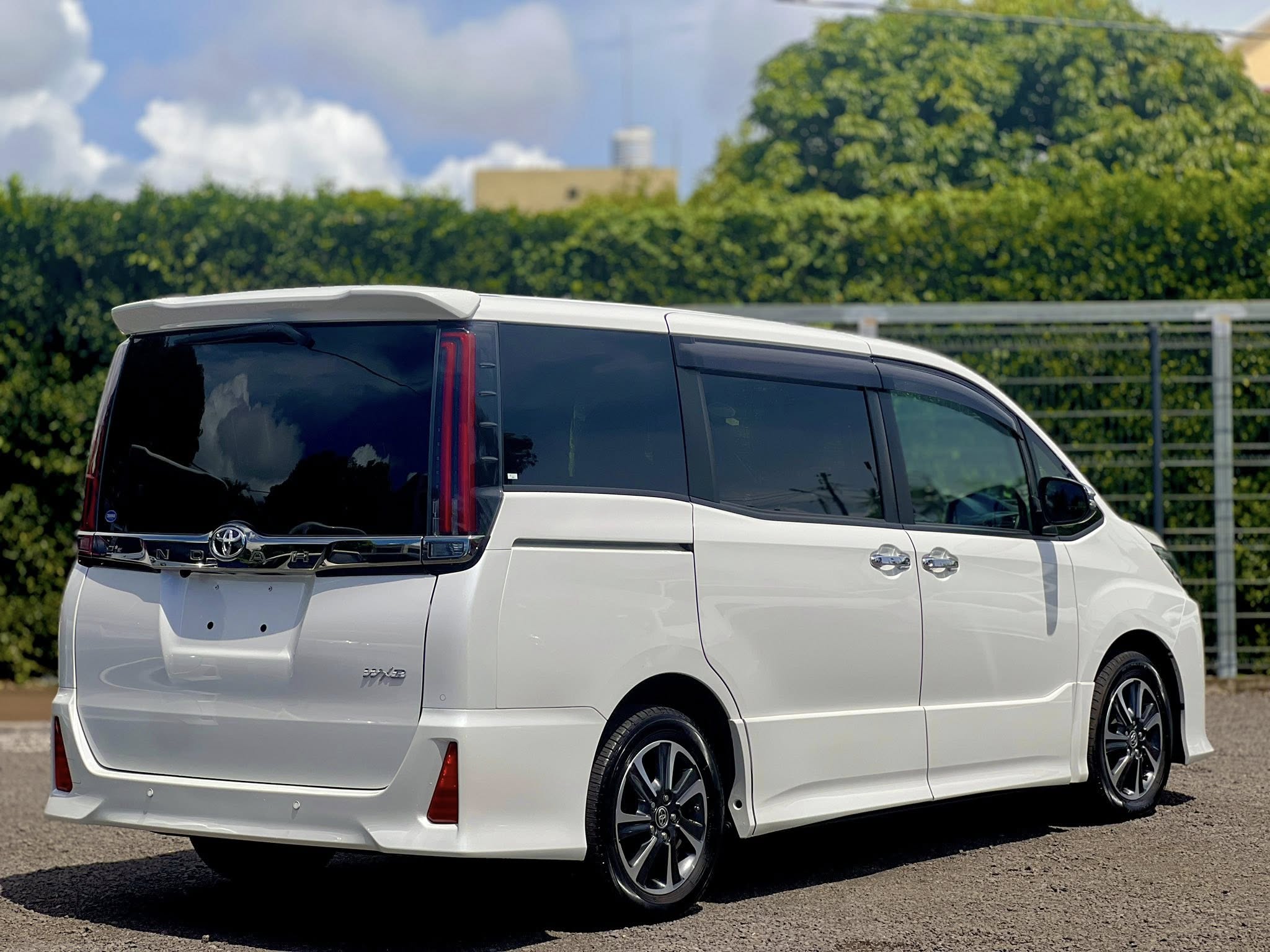 Toyota Noah WXB (TAXI)