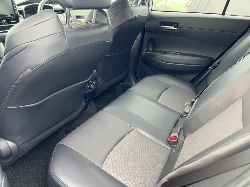 Toyota Corolla Cross (Hybrid)