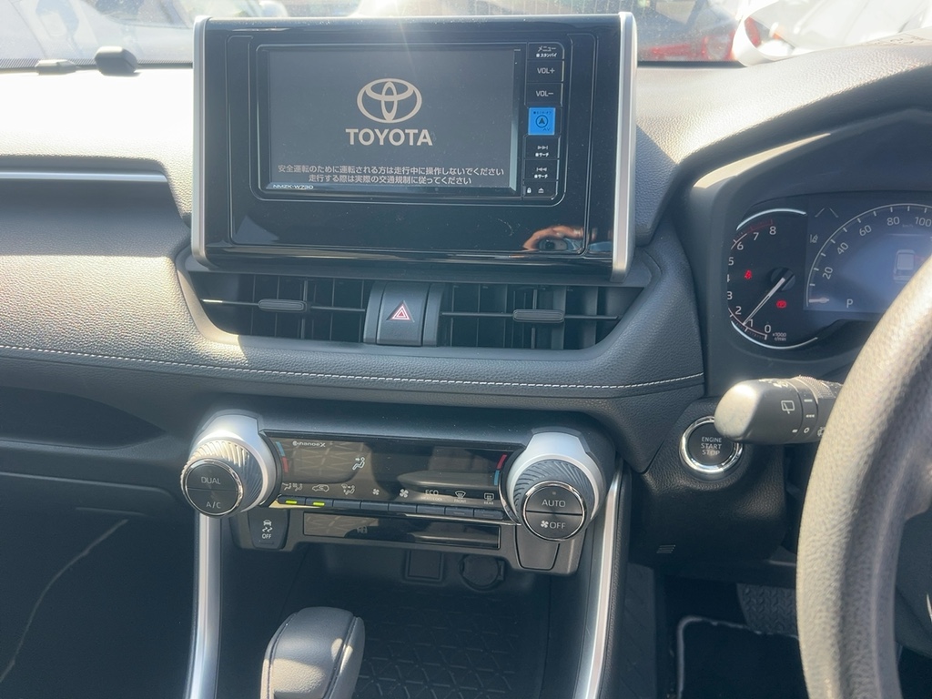 Toyota RAV4 X petrol (TAXI)