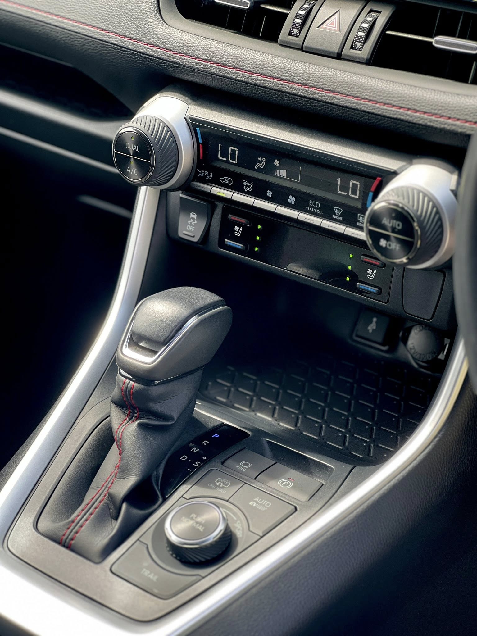 Toyota RAV4 GZ (Plug-in Hybrid)