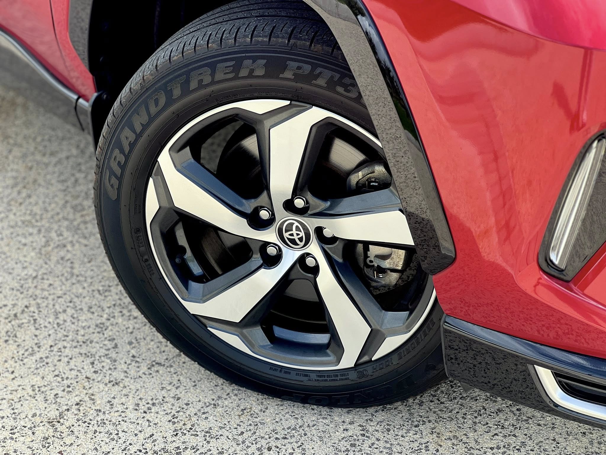 Toyota RAV4 GZ (Plug-in Hybrid)