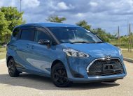 Toyota Sienta (Taxi)