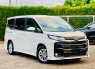 Toyota NOAH S-G (TAXI)