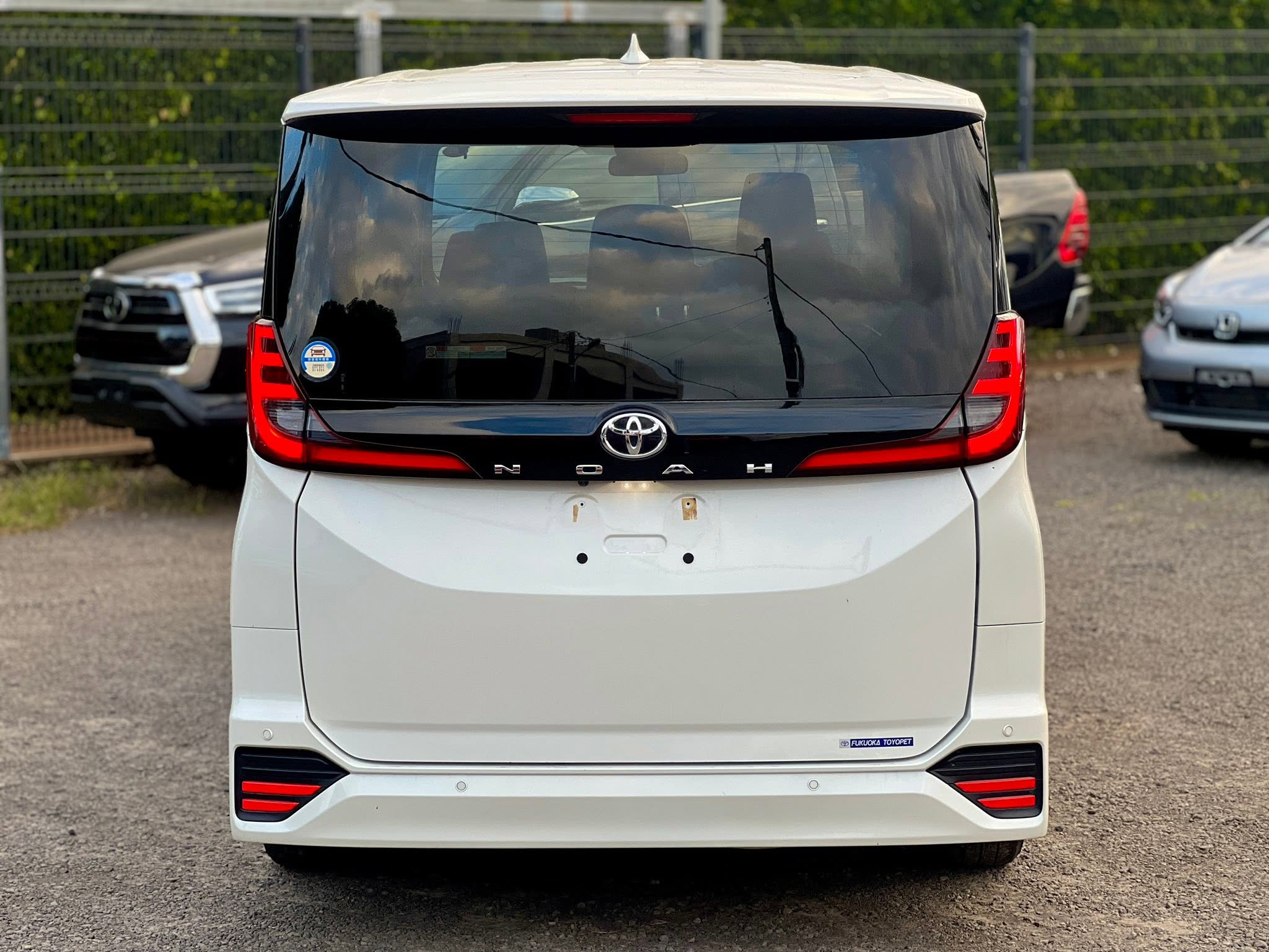 Toyota NOAH S-G (TAXI)