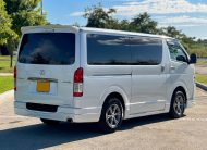 Toyota Hiace Super GL Dark Prime